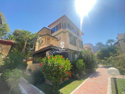 Konut-Villa
