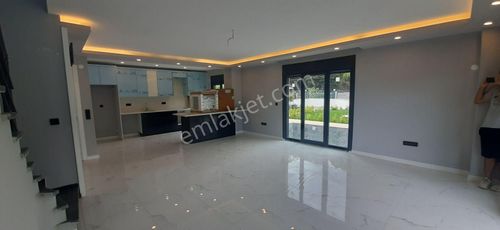 Konut-Villa
