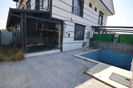 Konut-Villa