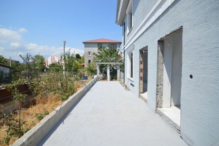 Konut-Villa