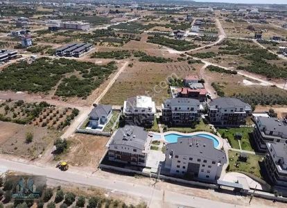 Arsa-Villa İmarlı