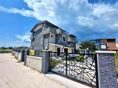 Konut-Villa