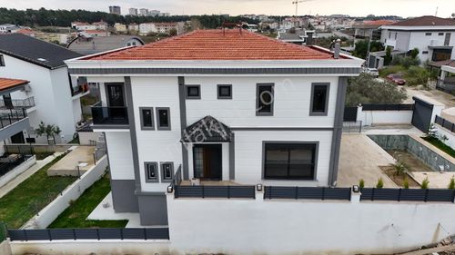 Konut-Villa