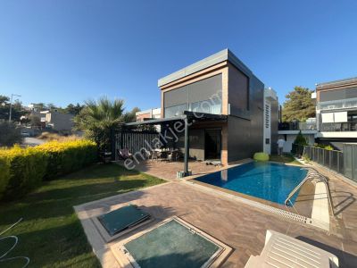 Konut-Villa