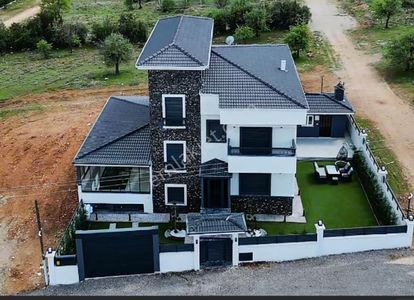 Konut-Villa