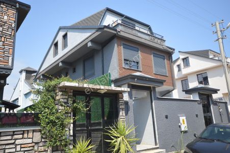 Konut-Villa