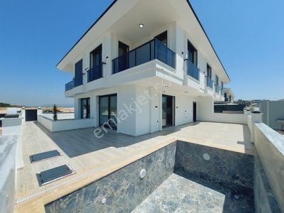 Konut-Villa