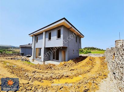 Konut-Villa