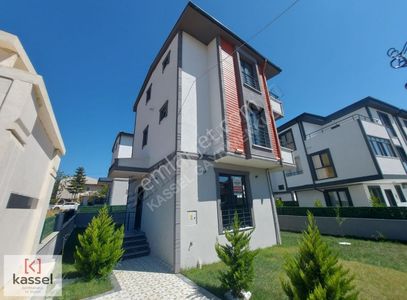 Konut-Villa