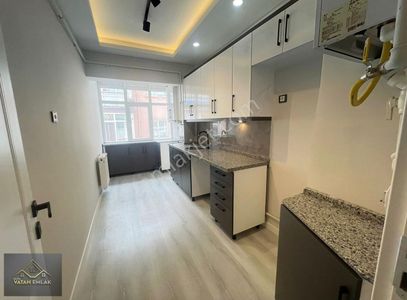 Vatan'dan Tepebaşında Gazino Göbeğe Yakın Lüx Yapı Bağımsız 3+1!