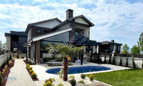 Konut-Villa