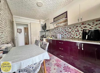 Emlak Center'dan Muradiye Mah Satılık Site İçinde 3+1 Daire