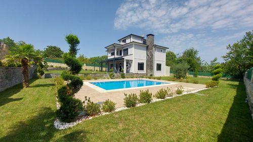 Konut-Villa
