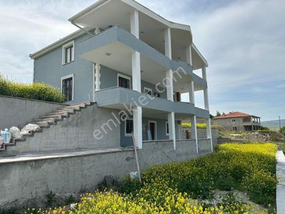 Konut-Villa