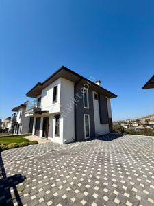 Konut-Villa
