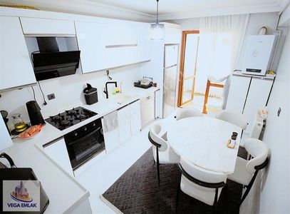 Vega Emlaktan Ova Market Ve Cemre Parkı Yakını 3+1 Satılık Daire