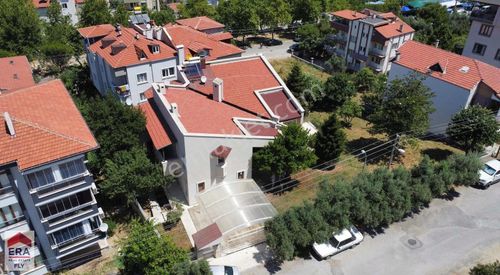 Konut-Villa