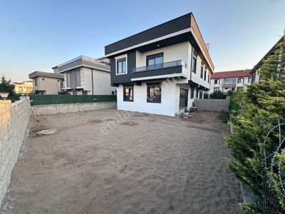 Konut-Villa