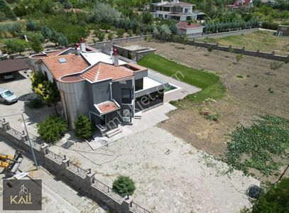 Konut-Villa