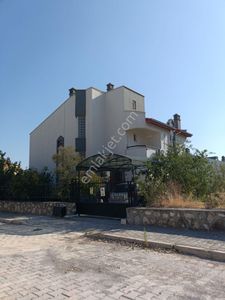 Konut-Villa