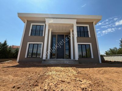Konut-Villa