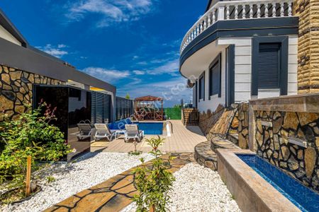 Konut-Villa