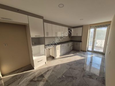 Mirac Emlaktan Atatürk Mah 150 M2 Sıfır Lux Dairemiz Satılıktır