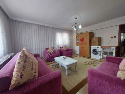 🏡75 Yıl Mahallesi 🏡 Çatı Katı ✅3+1 130 M2 3 Katlınım 3 Katı ❇️kombi Petekli Balkonlu