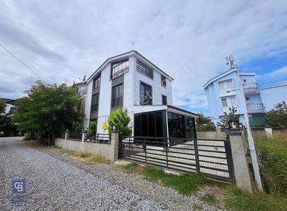 Konut-Villa