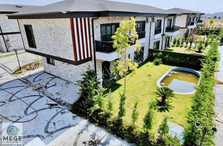 Konut-Villa