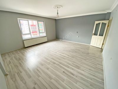 Hürel Mahallesinde Kat Konumunda Önü Açık 3+1 Satılık Daire