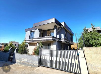 Konut-Villa