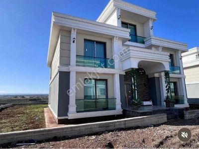 Konut-Villa