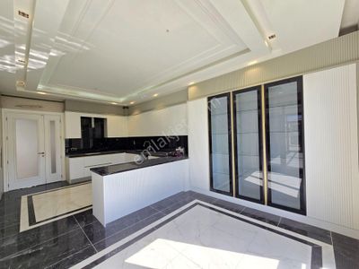 Konut-Villa