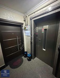 İşyeri-Apartman Dairesi