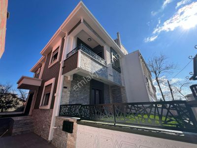 Konut-Villa