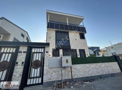 Konut-Villa