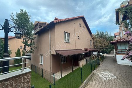 Konut-Villa