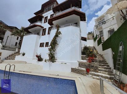 Konut-Villa