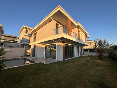 Konut-Villa