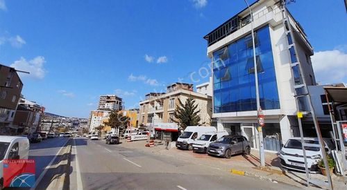 İşyeri-Plaza Katı