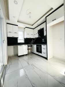 Ulaşım Sorunu Olmayan 2 Yıllık Sıfır Ayarında Asansörlü 2+1 Satılık Daire