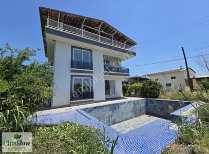 Konut-Villa