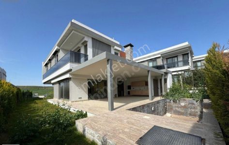 Konut-Villa