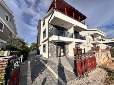Konut-Villa