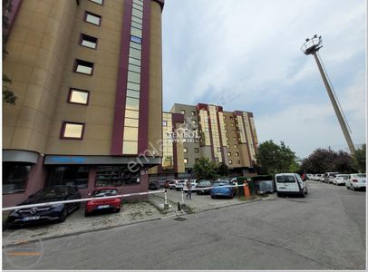 İşyeri-Plaza Katı