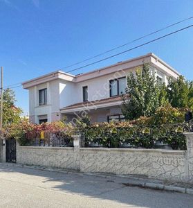 Konut-Villa
