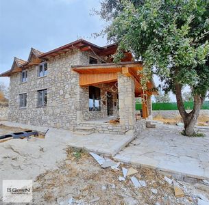 Konut-Villa