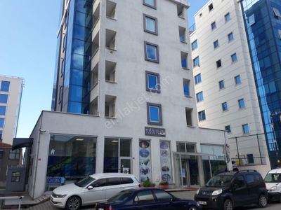 İşyeri-Plaza Katı