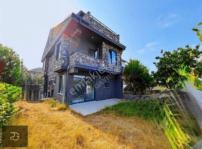 Konut-Villa